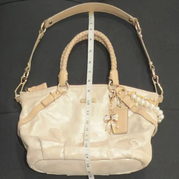 ✨🎀 Coach Madison Sophia Shimmery Champagne Gold Pleated Whipstitch Satchel Bag - Picture 16 of 17